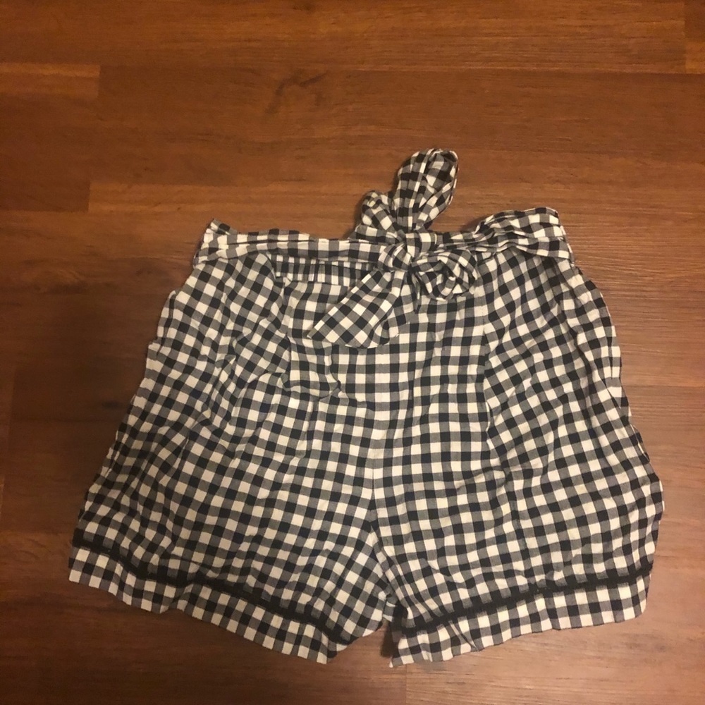Loft gingham shorts medium NWT